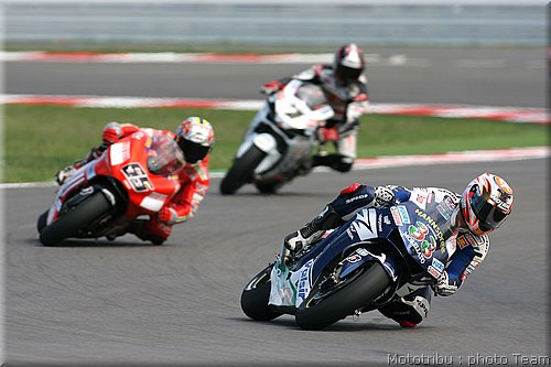 motogp_40.jpg