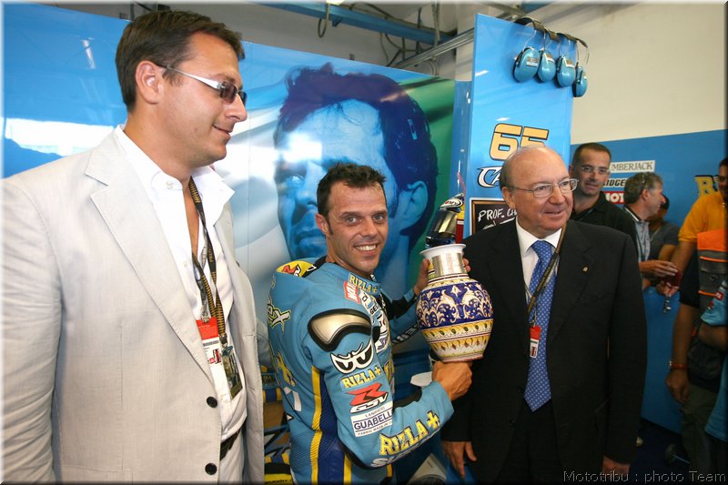 motogp-capirossi_19