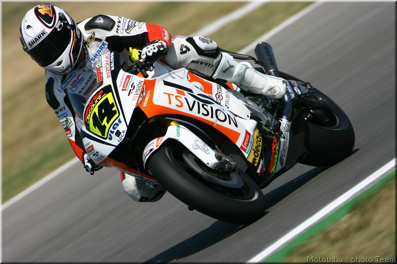 motogp-depuniet_1