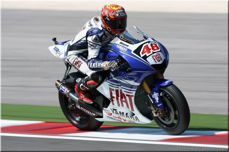 motogp-lorenzo_05