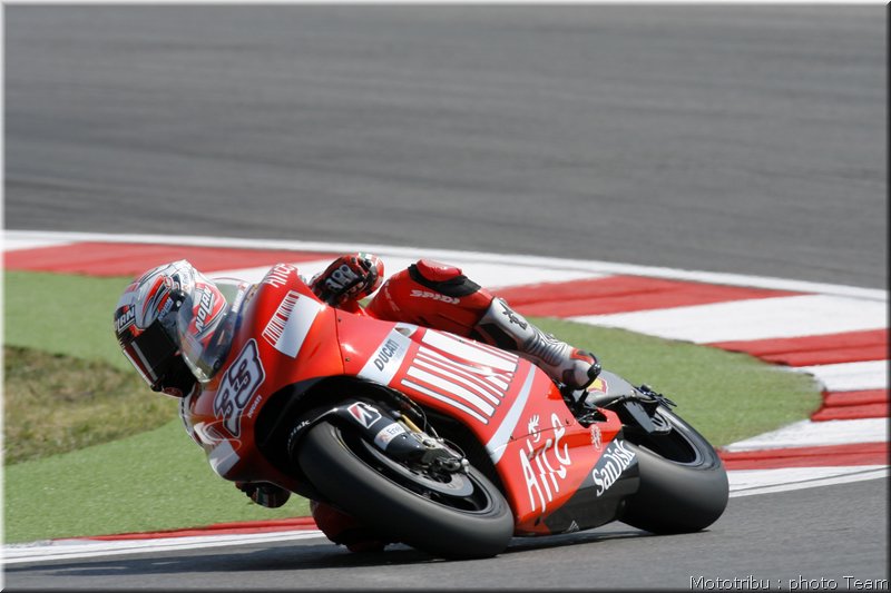 motogp-melandri_4