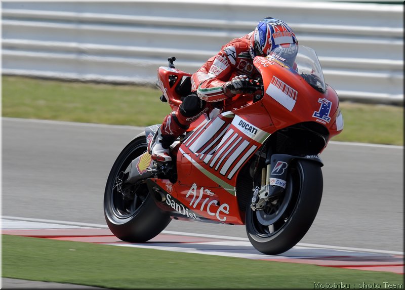 motogp-stoner_06