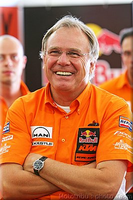 250-bartold.jpg
