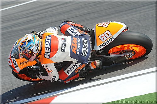 250-simon_1.jpg