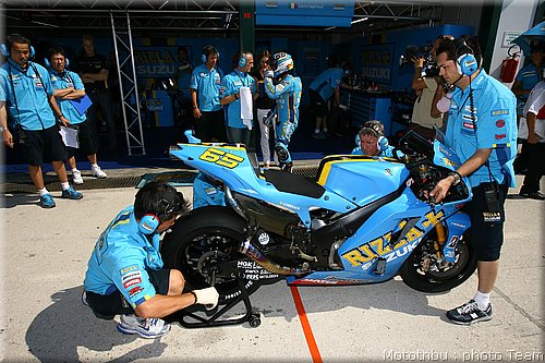 motogp-capirossi_12.jpg