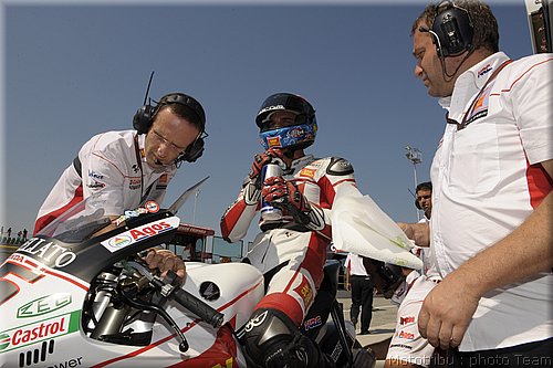 motogp-deangelis_19.jpg
