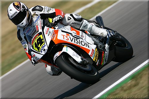 motogp-depuniet_1.jpg