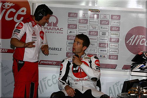 motogp-guintoli_6.jpg