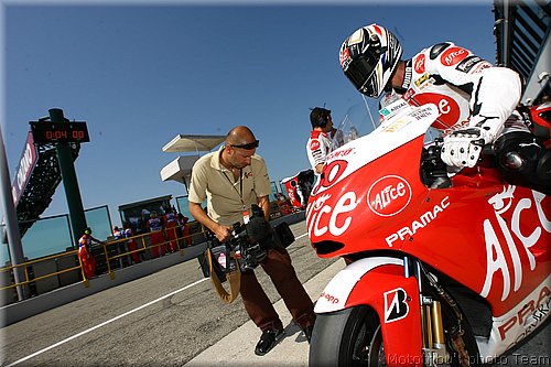 motogp-guintoli_7.jpg