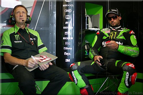 motogp-hopkins_8.jpg