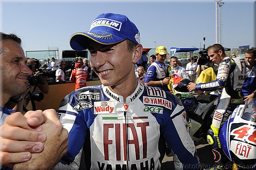 motogp-lorenzo_08.jpg