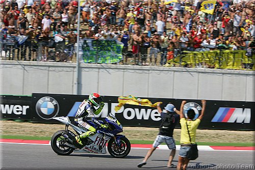 motogp-rossi_14.jpg