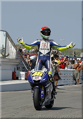 motogp-rossi_26.jpg