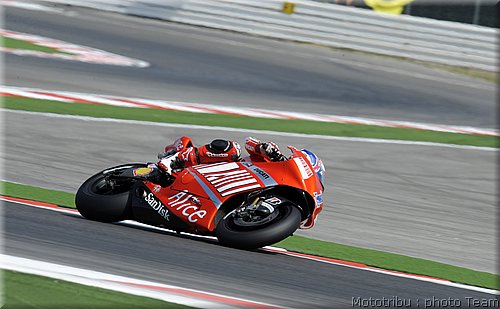 motogp-stoner_07.jpg