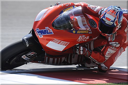 motogp-stoner_09.jpg