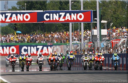motogp_sanmarin2008_01.jpg