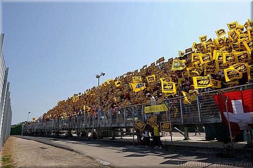 motogp_sanmarin2008_67.jpg