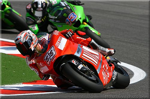 motogp_sanmarin2008_70.jpg