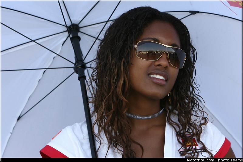 pitbabes_motogp_2008_0324