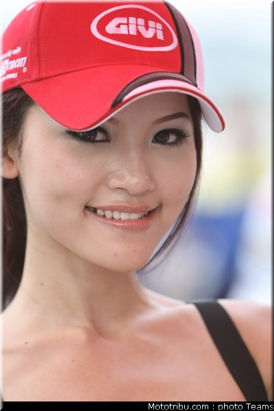 pitbabes_motogp_2008_0522