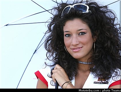 pitbabes_motogp_2008_0323.jpg