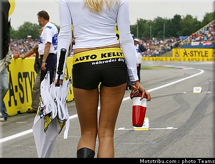 pitbabes_motogp_2008_0392.jpg