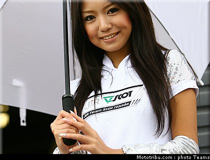 pitbabes_motogp_2008_0452.jpg