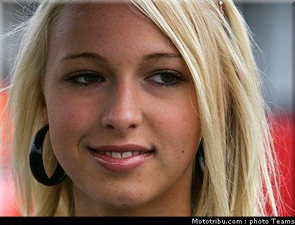 pitbabes_motogp_2008_0485.jpg