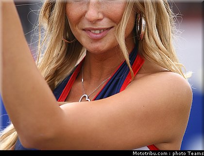 pitbabes_motogp_2008_0577.jpg