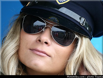 pitbabes_motogp_2008_0600.jpg