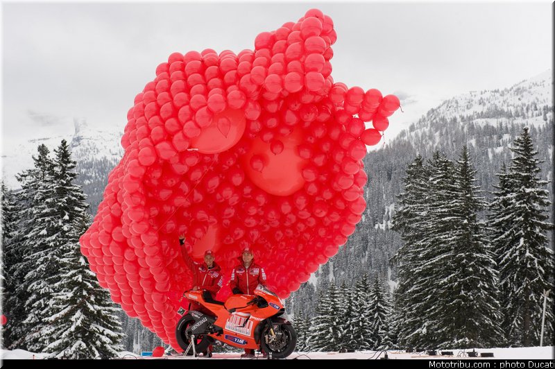 ducati_vrooom_2010_039
