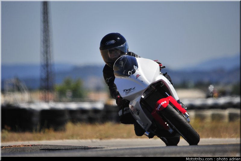 blanche_3_circuit_du_mistral_ete_2010