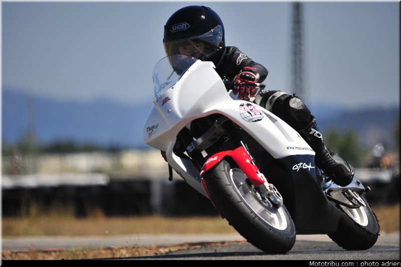 blanche_4_circuit_du_mistral_ete_2010