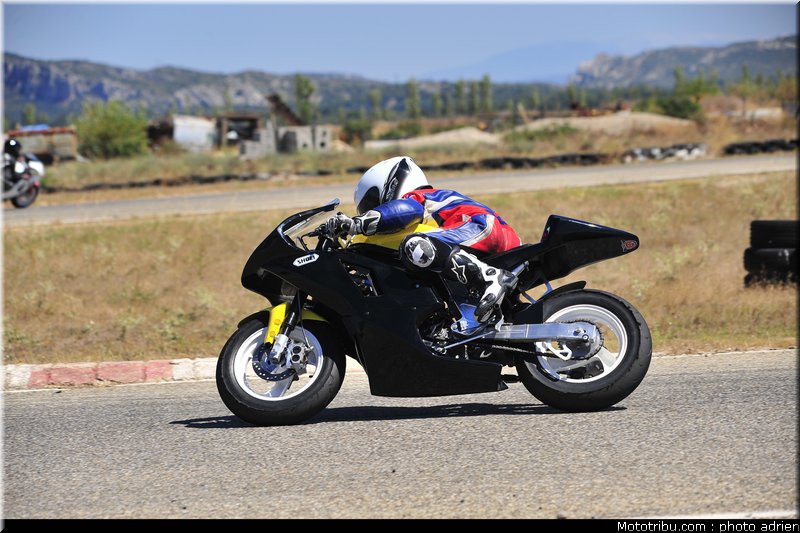 noire_07_circuit_du_mistral_ete_2010