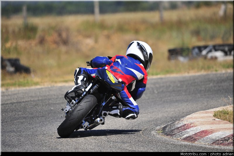 noire_08_circuit_du_mistral_ete_2010