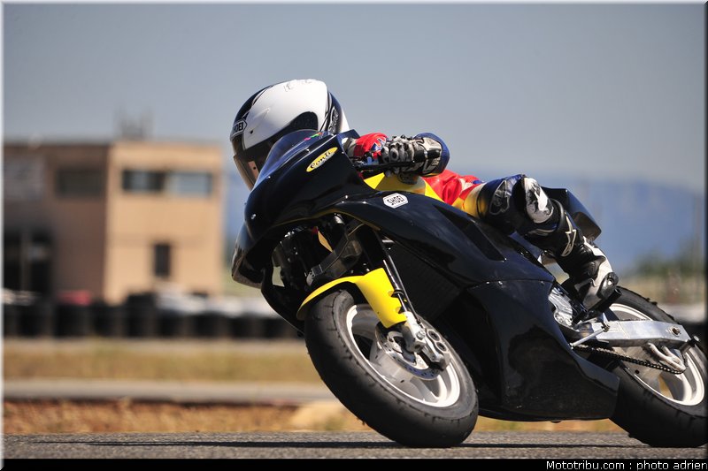 noire_14_circuit_du_mistral_ete_2010