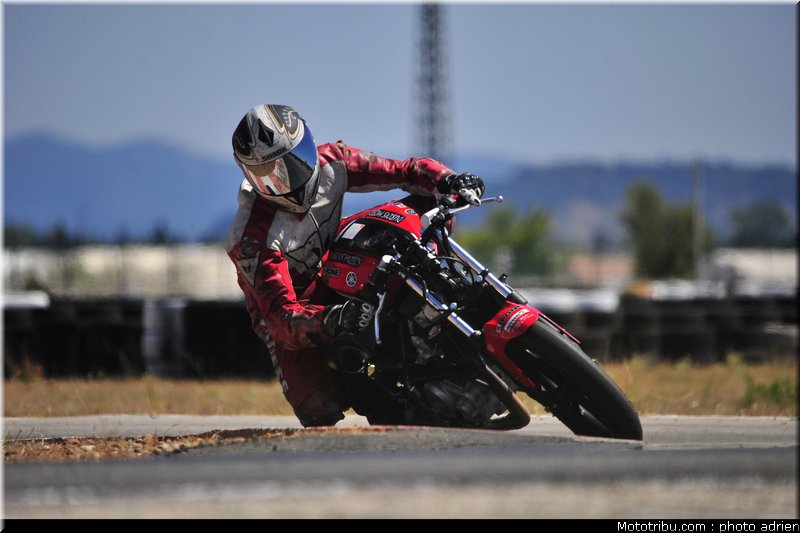 rouge_02_circuit_du_mistral_ete_2010