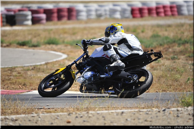 shoei_jaune_13_circuit_du_mistral_ete_2010