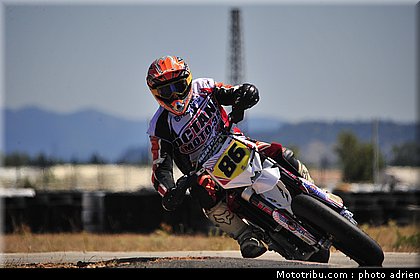 86_09_circuit_du_mistral_ete_2010.JPG