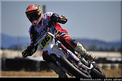 86_13_circuit_du_mistral_ete_2010.JPG
