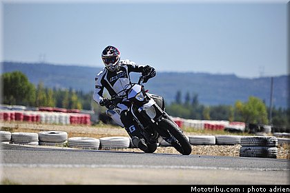 ktm_3_circuit_du_mistral_ete_2010.JPG