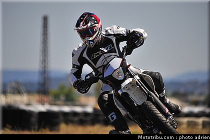 ktm_4_circuit_du_mistral_ete_2010.JPG