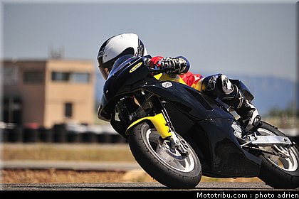 noire_14_circuit_du_mistral_ete_2010.JPG
