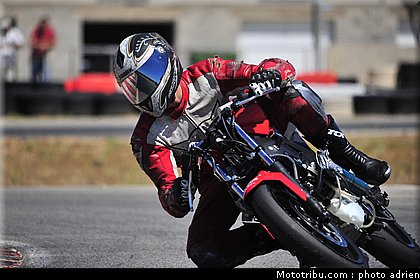 rouge_07_circuit_du_mistral_ete_2010.JPG