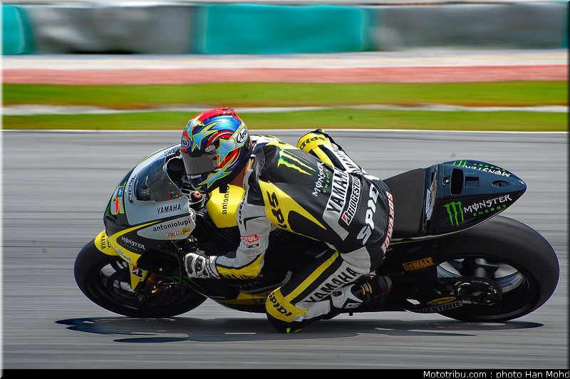 edwards_2_motogp_sepang_test1_2010