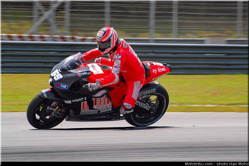 hayden_001_motogp_sepang_test1_2010