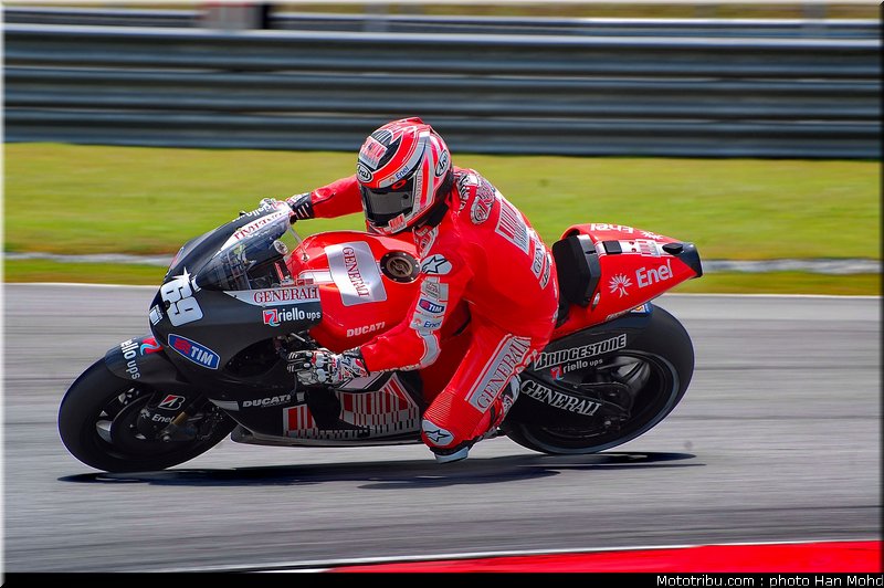 hayden_005_motogp_sepang_test1_2010