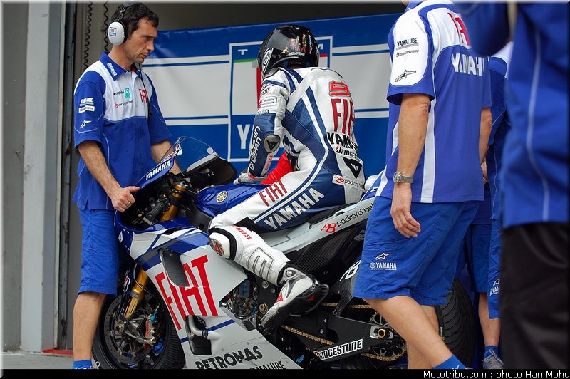 lorenzo_009_motogp_sepang_test1_2010