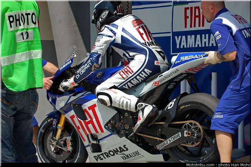 lorenzo_013_motogp_sepang_test1_2010