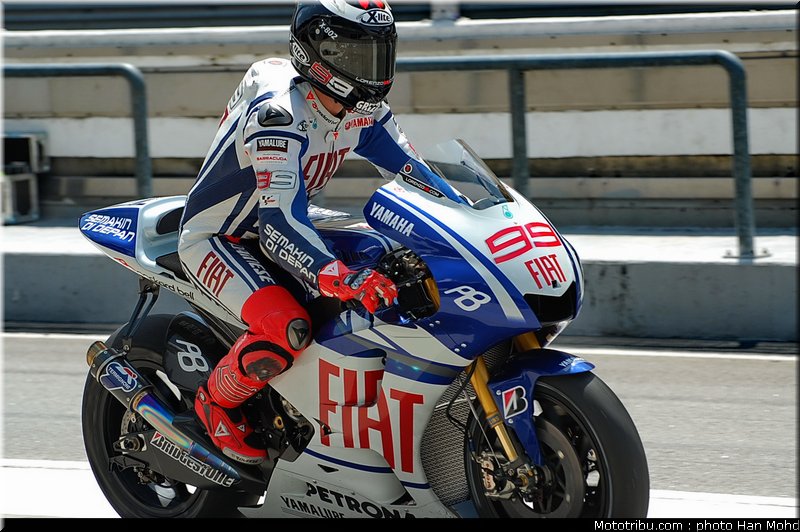 lorenzo_014_motogp_sepang_test1_2010